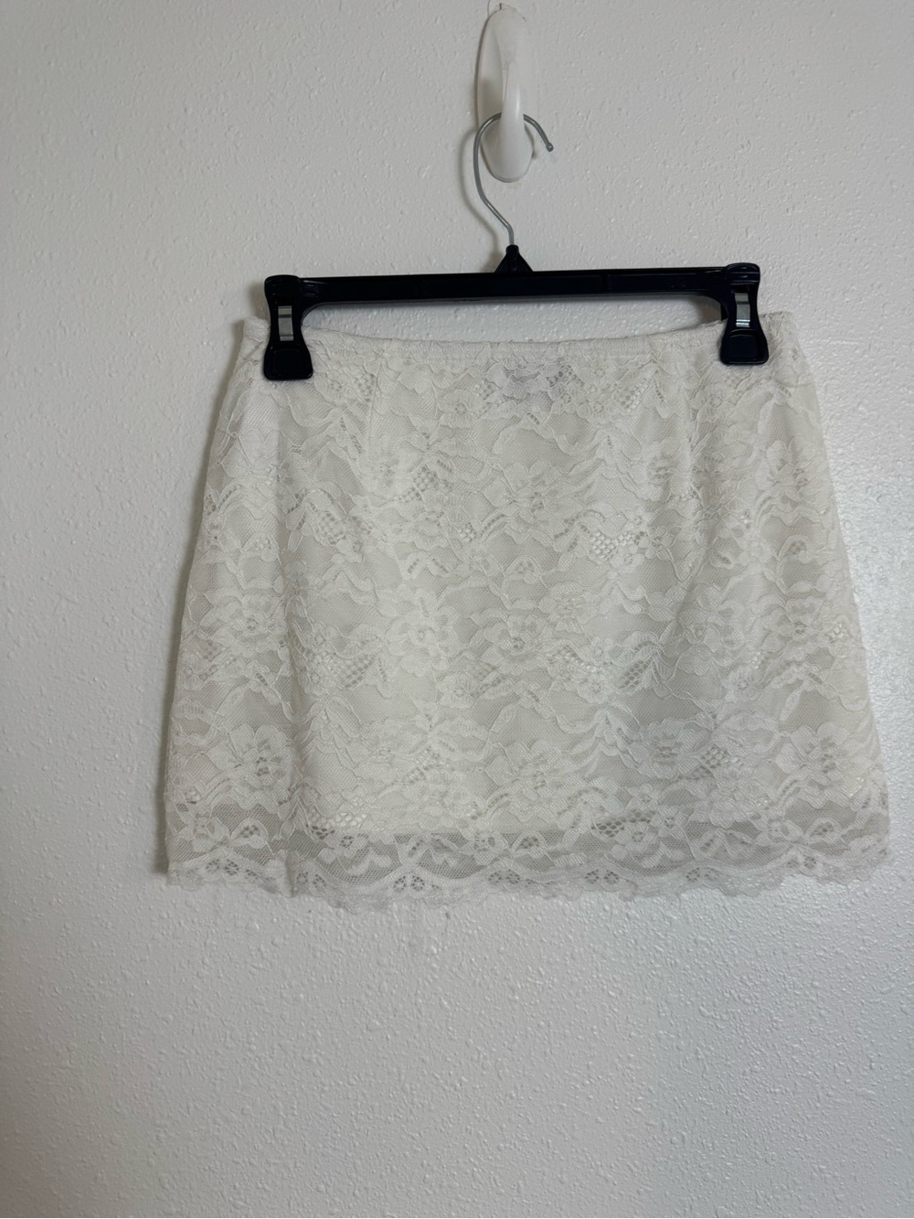 Runaway the label Valerie Lace Mini Skirt in White - Picture 6 of 7